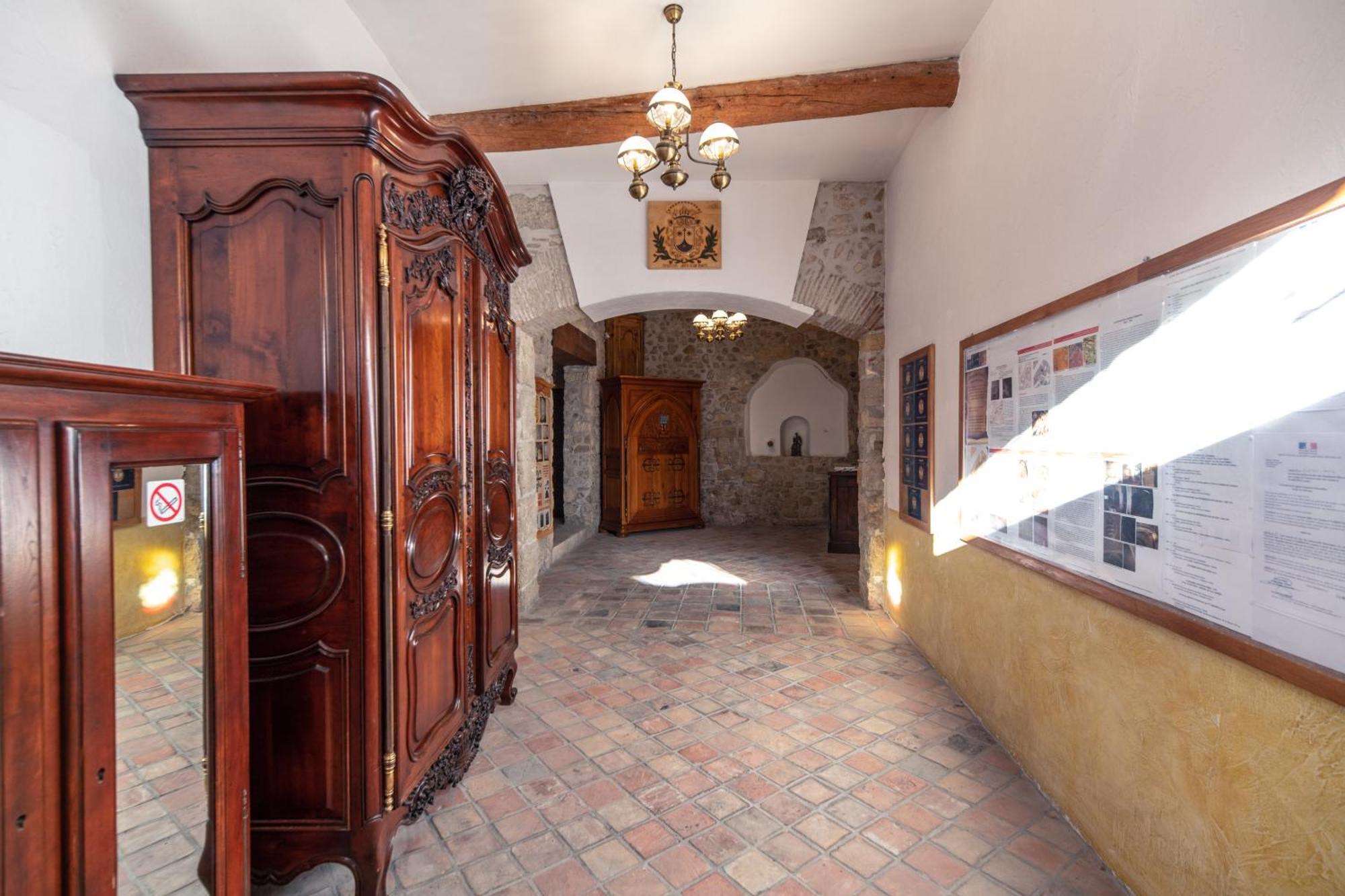 Studio Du Couvent Des Carmes Narbonne Exterior foto